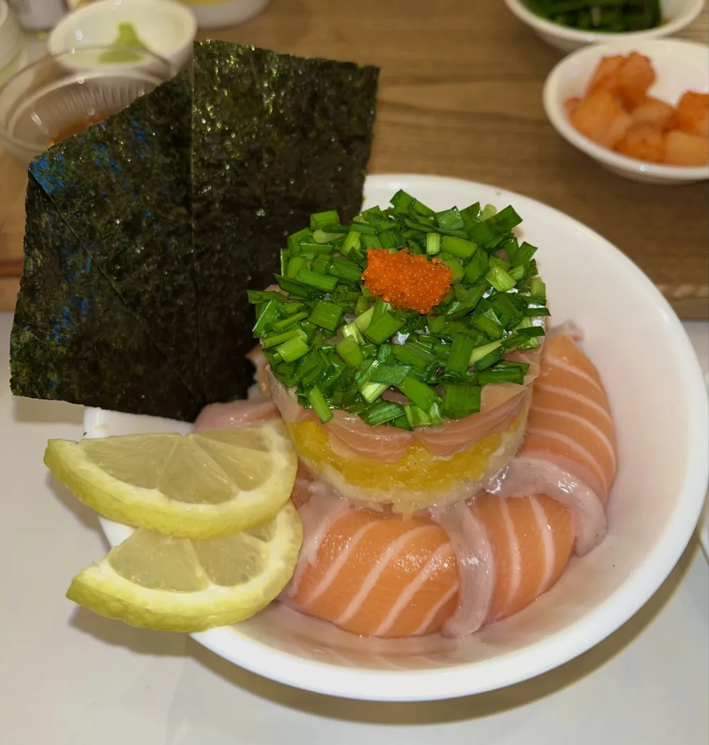 맛집만 골라다니는 투어, 남자친구/여자친구와 함께 가볼만한 맛집들만 모아놨어요!!!